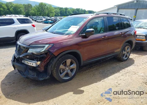 2019 Honda Passport Touring z USA, uszkodzony, nr VIN 5FNYF8H9XKB027990